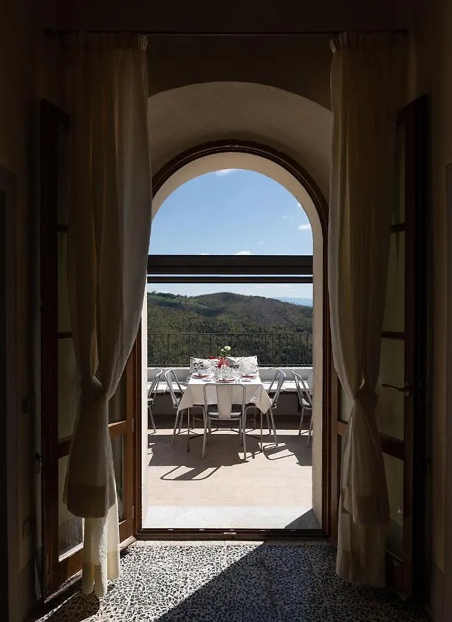 Bed and Breakfast La Fattoria Di Tatti 3*,